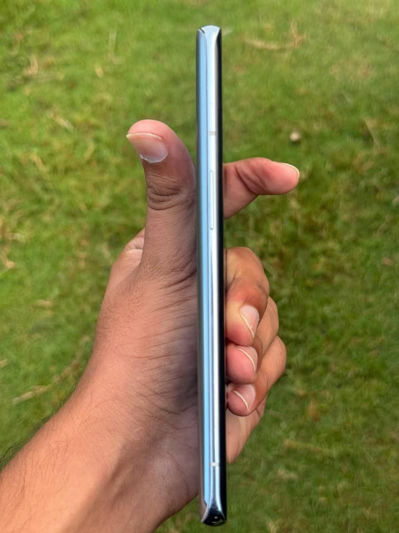One Plus 9 Pro 7