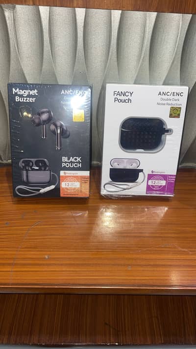 Extreme High quality airpods available box pack in both colour