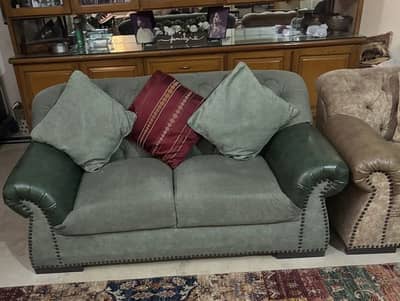 7-Seater Sofa Set in Excellent Condition – Elegant & Stylish