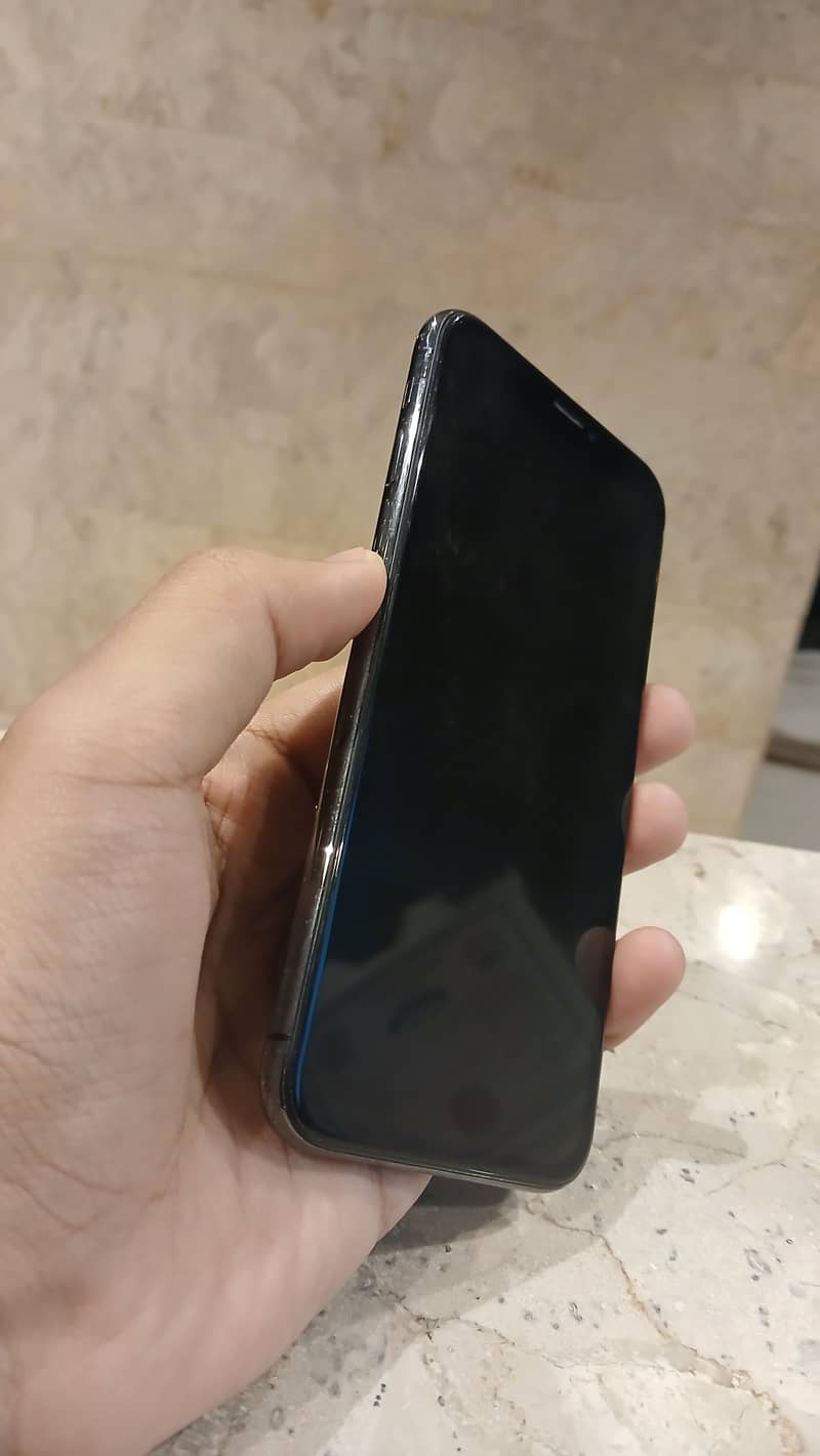 Apple iPhone X 0