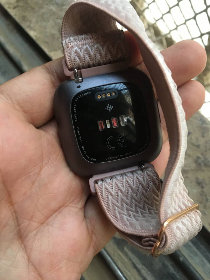 Google Fitbit versa 2 smartwatch 6
