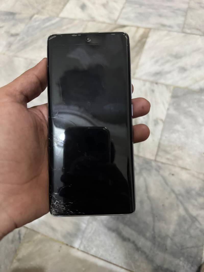 Xiaomi Redmi Note 14 Pro 1