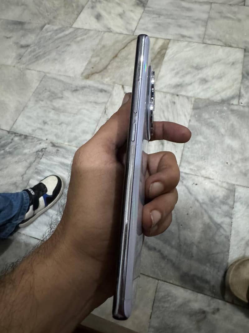 Xiaomi Redmi Note 14 Pro 4