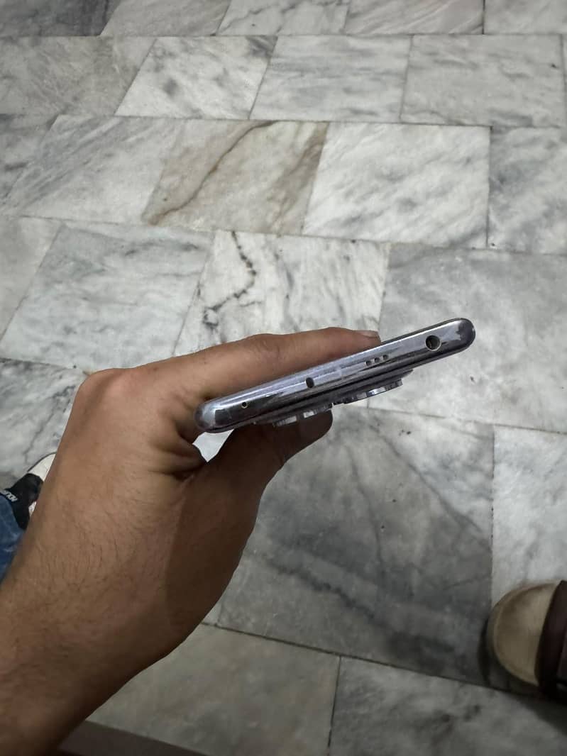Xiaomi Redmi Note 14 Pro 6