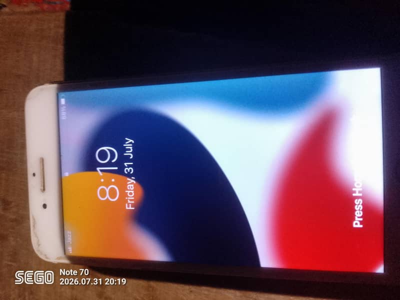 Apple iPhone 7 Plus 4