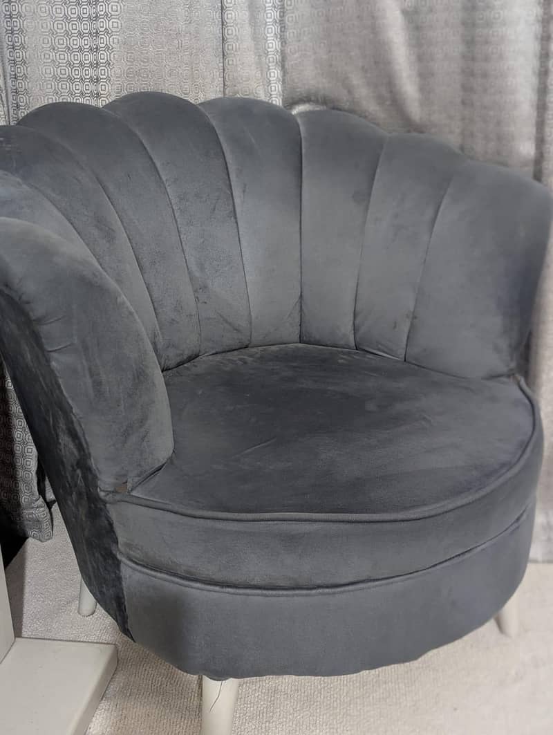 sofa chair 1