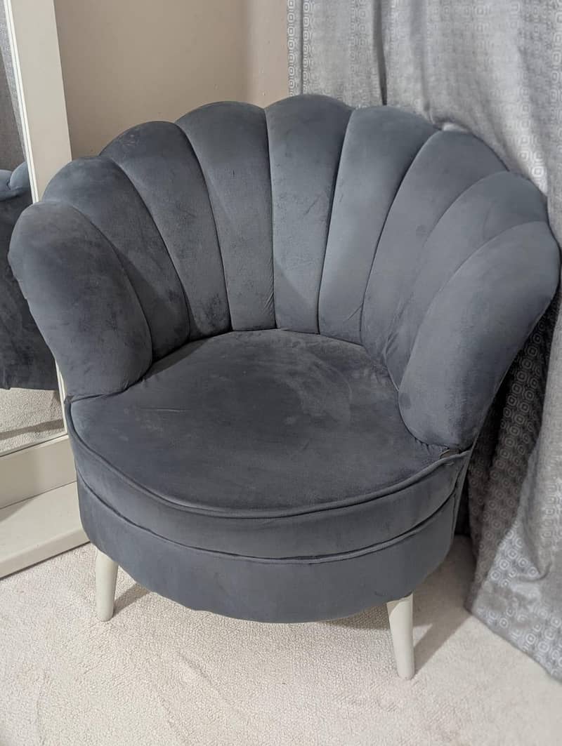 sofa chair 2