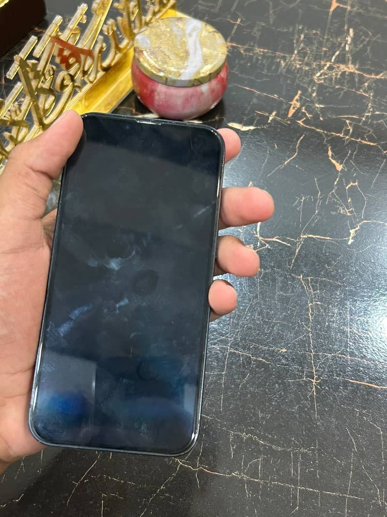 Apple iPhone 14 2