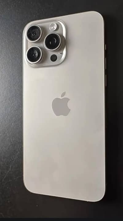 Apple iPhone 15 Pro Max