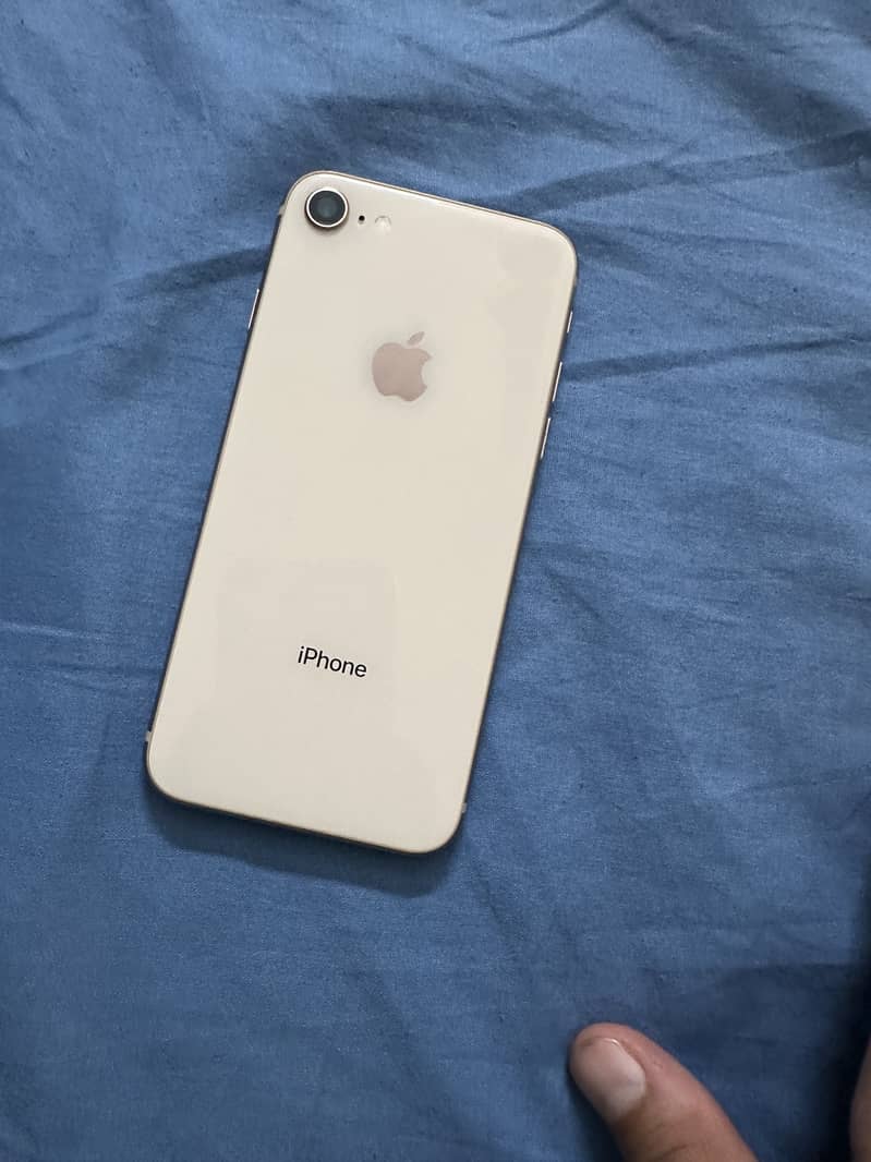 Apple iPhone 8 5