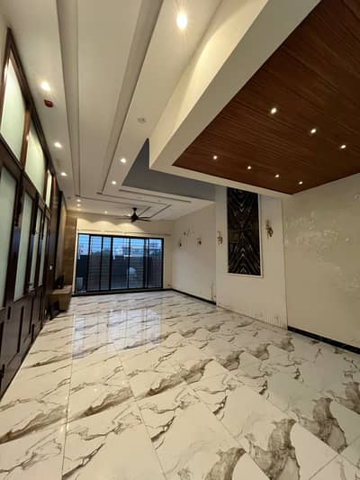 10 Marla Beautiful House with Basement for Rent in DHA Phase 7