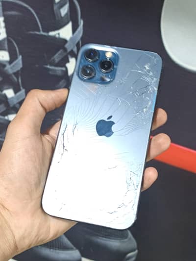 iPhone 12 Pro Max Waterpack 256 gb Exchange possiblw i will pay