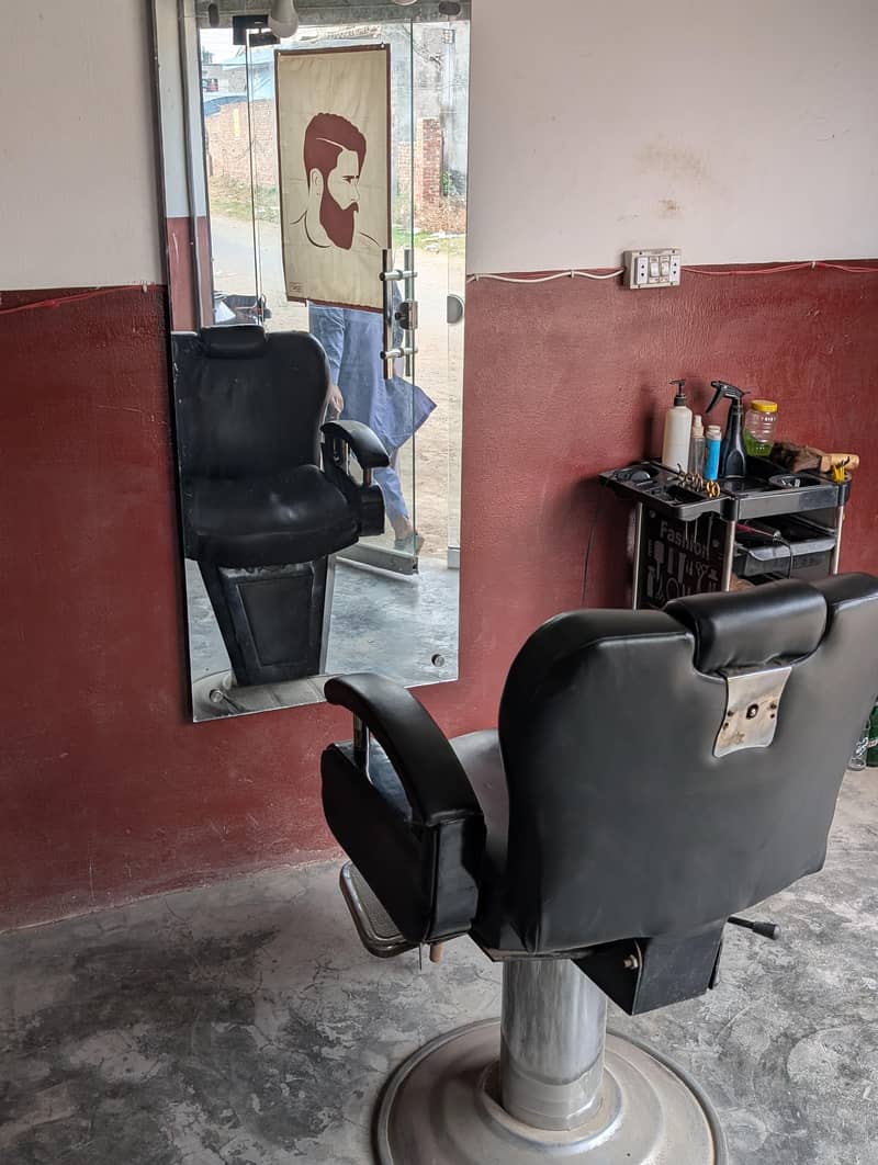 Saloon Items 8