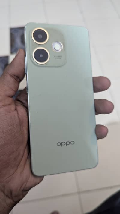 OPPO A5 Pro (8 + 256 GB)