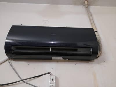 hair ac black colour
