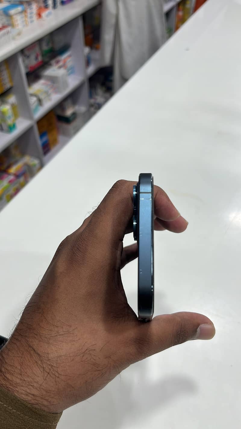 Apple iPhone 12 Pro Max 2