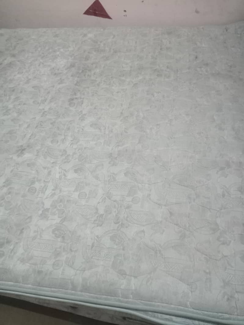 masters spring mattress 0