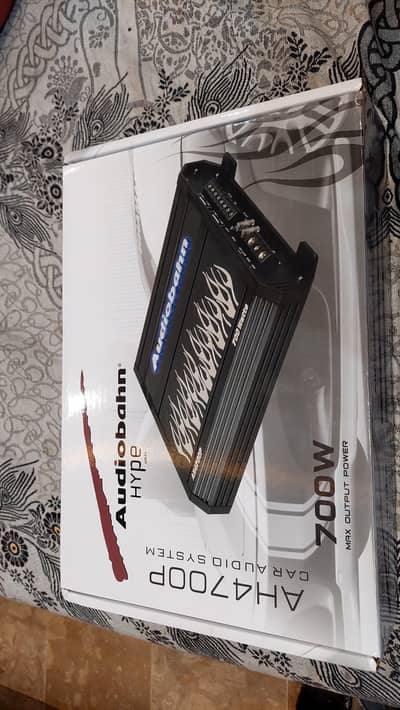 Audio Bahn Hype Series AH4700P 700 Watts AMPLIFIER