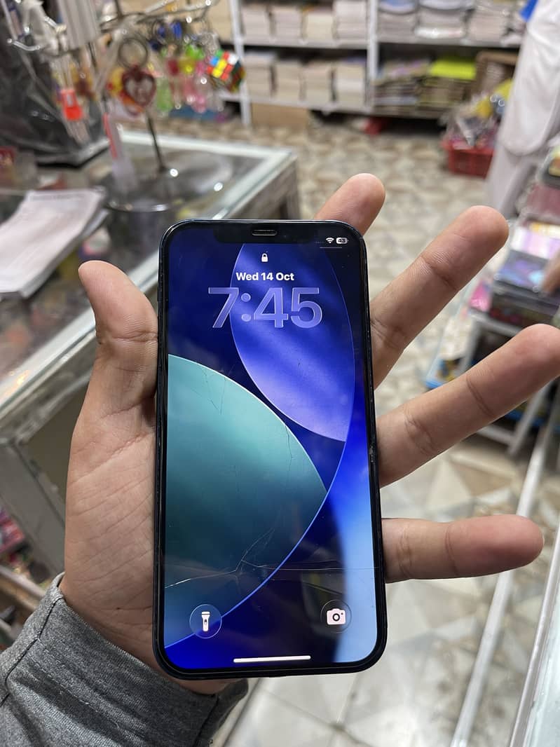 Apple iPhone 12 Pro 2