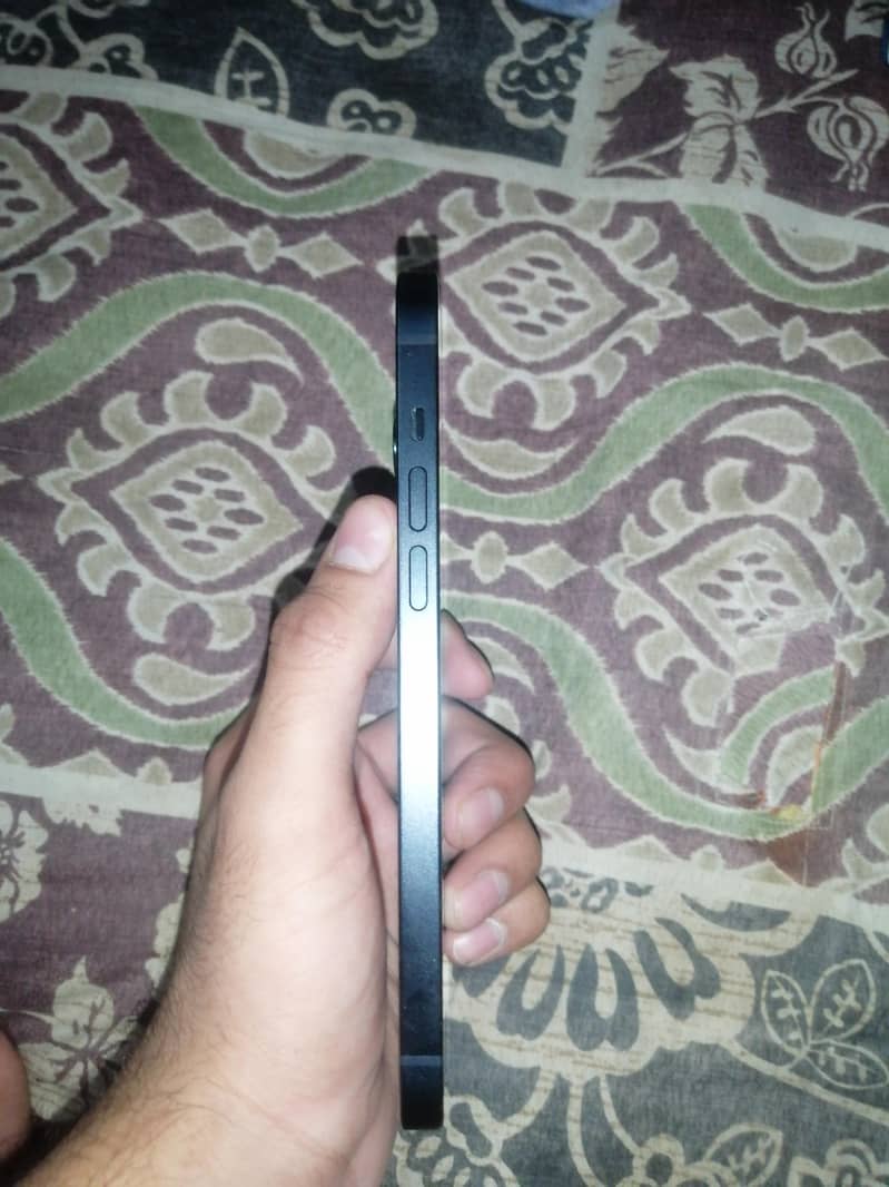 Apple iPhone 14 plus 1