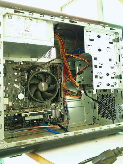 Gaming PC | Ryzen 5 2600 | Asus with Led