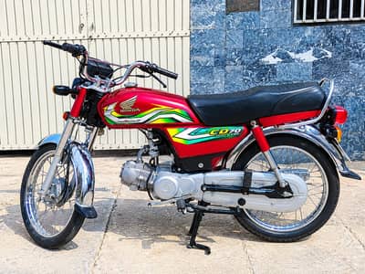 Honda 70 2023model all ok documentsclear all punjab number 03299276286