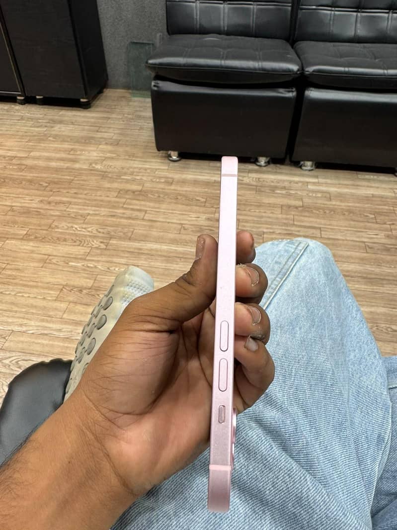 Apple iPhone 15 1