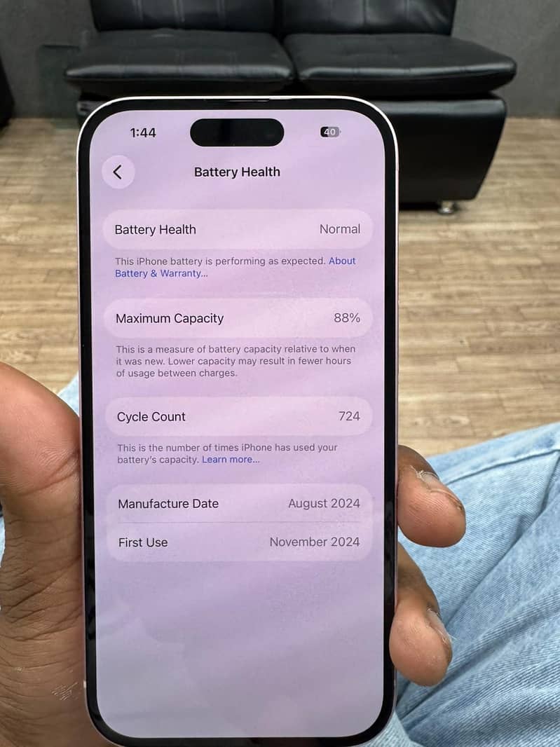 Apple iPhone 15 5