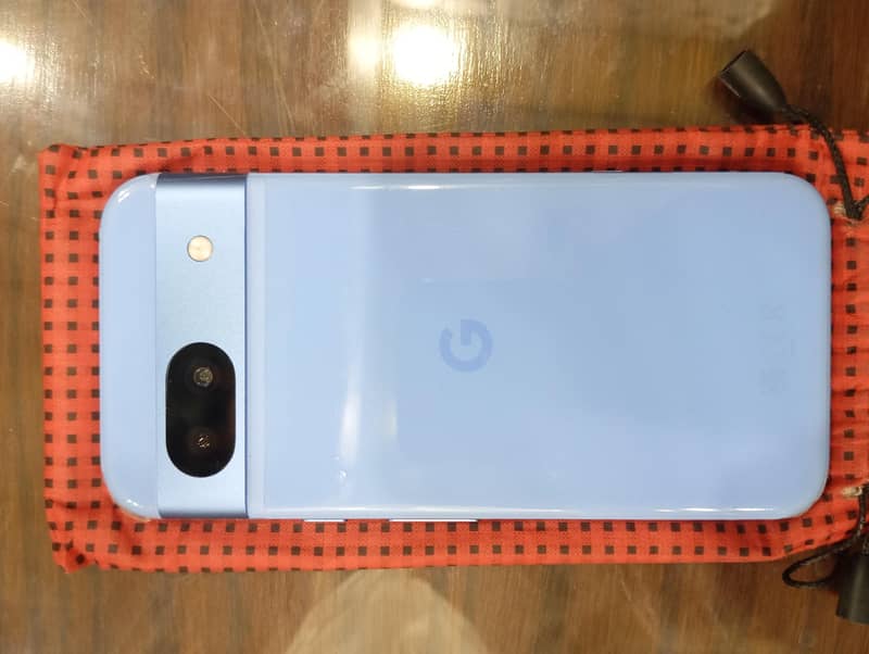 Google pixel 8a 5