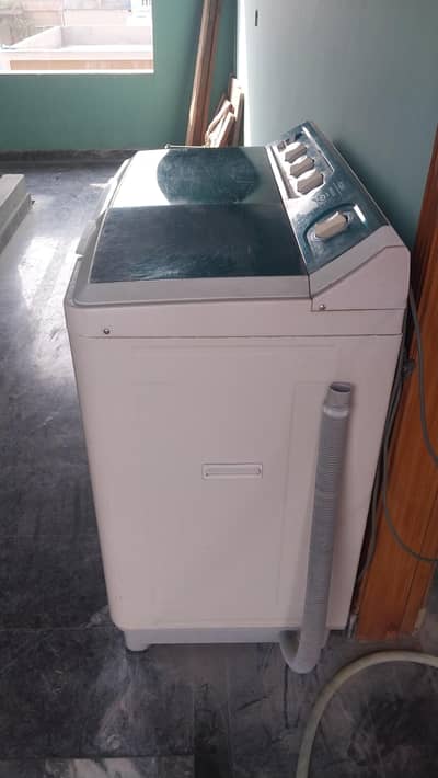 Haier washing machine Double door orignial condition first hand used
