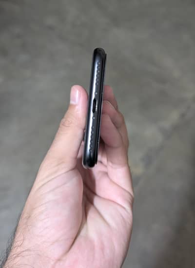 Apple iPhone SE 2020