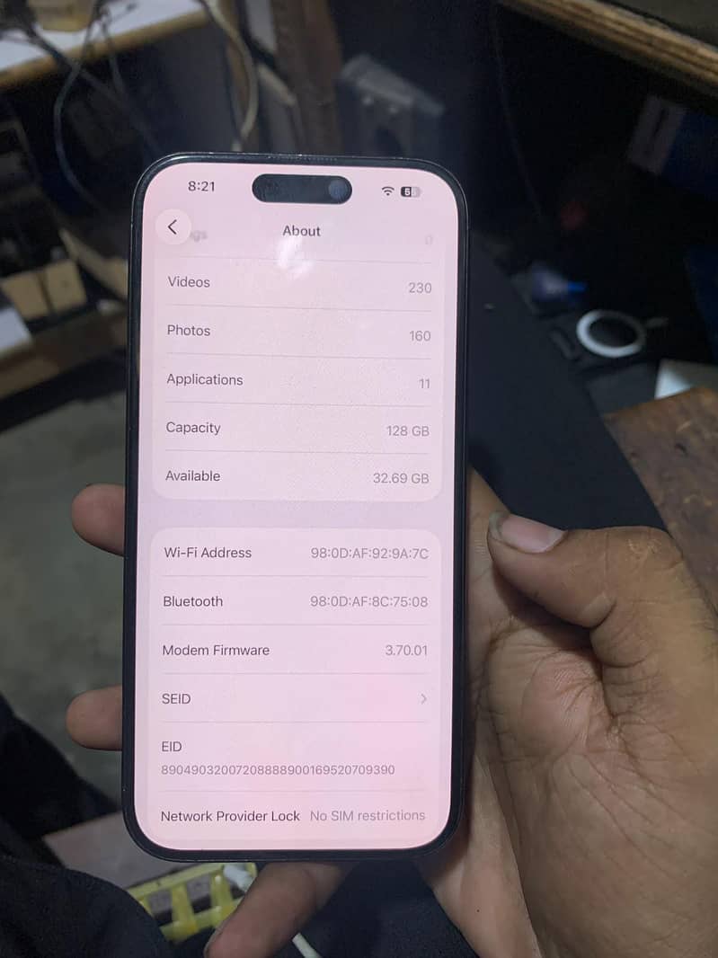 Apple iPhone 15 Pro 4