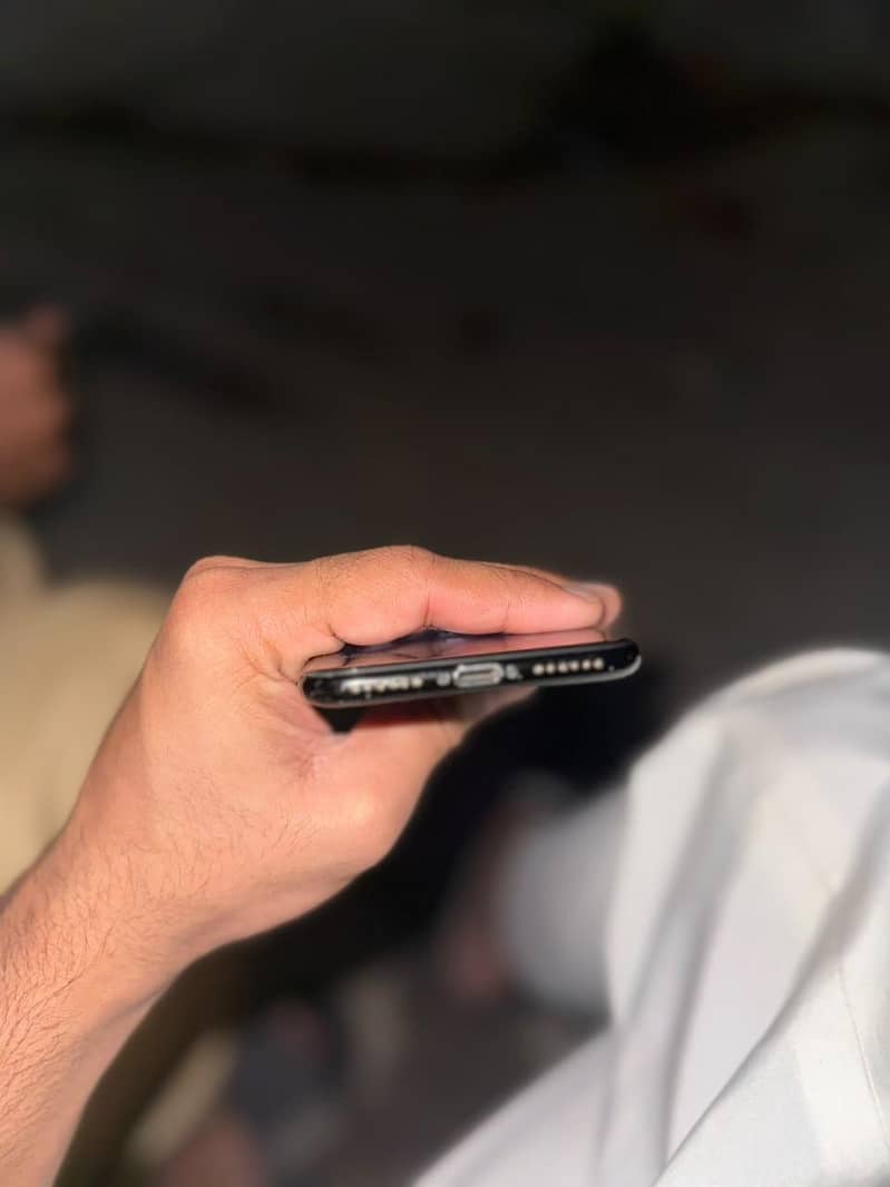 Apple iPhone 7 2