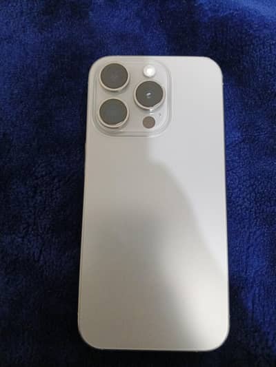 Apple iPhone 15 Pro
