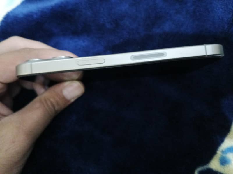 Apple iPhone 15 Pro 5