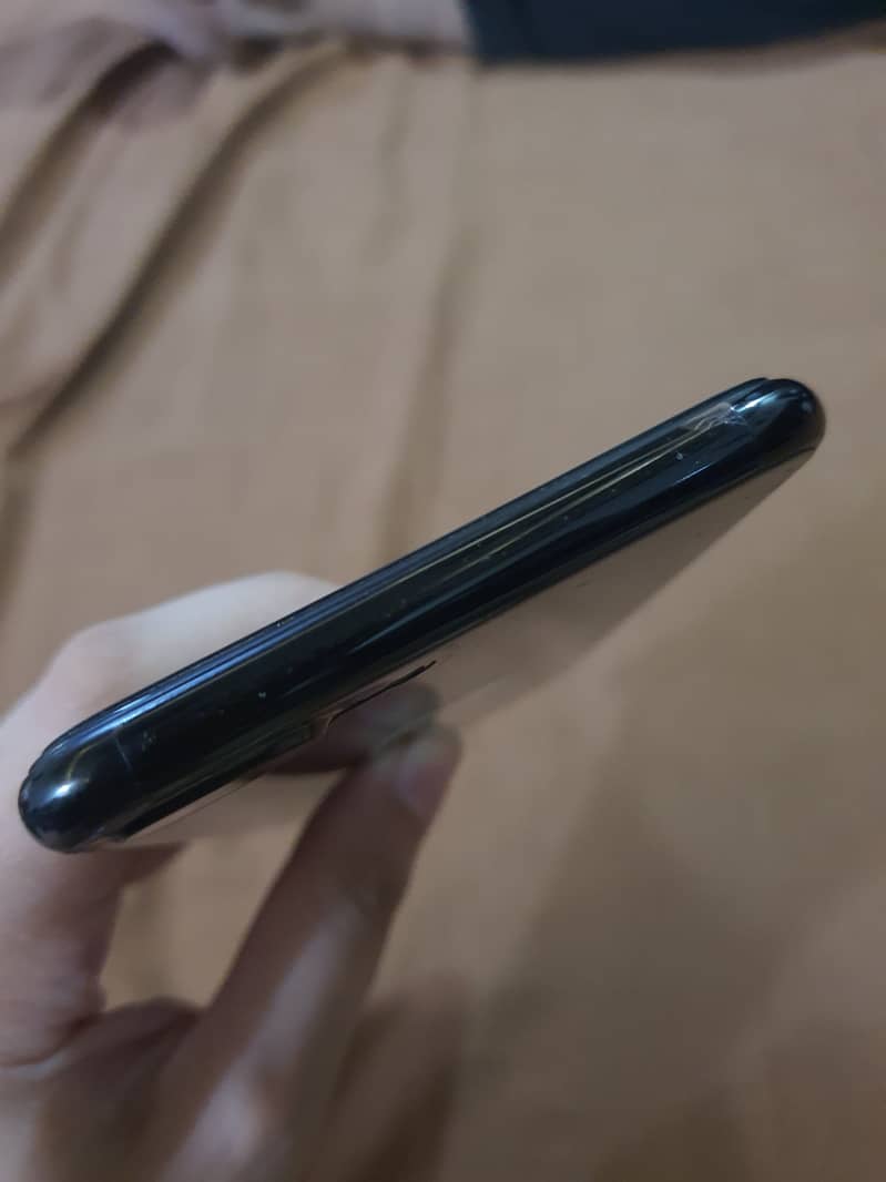 Iphone 7 plus PTA 5