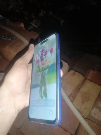 Infinix Hot 40i