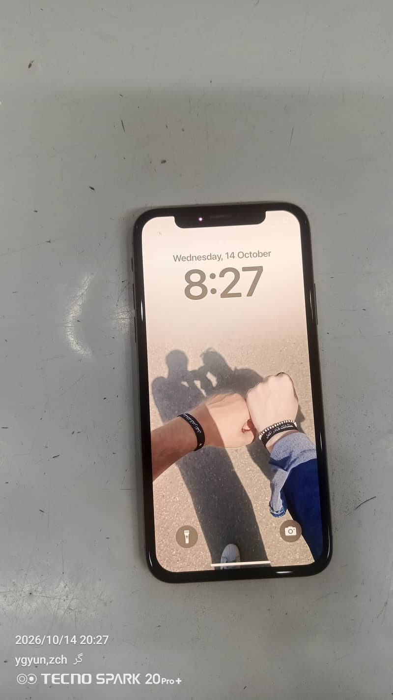 Apple iPhone XS 1