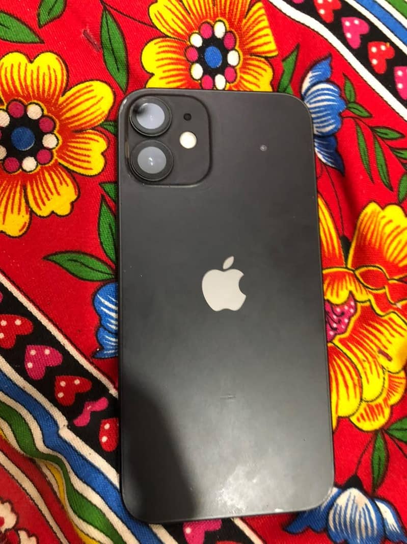 Apple iPhone 12 mini 0
