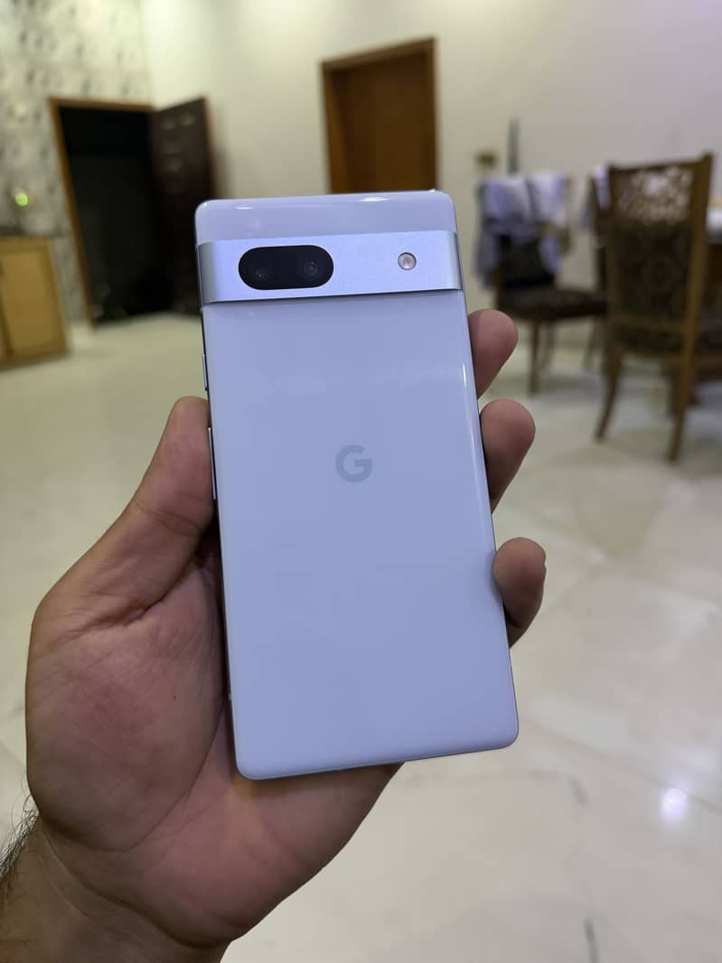 Google Pixel 7a 4
