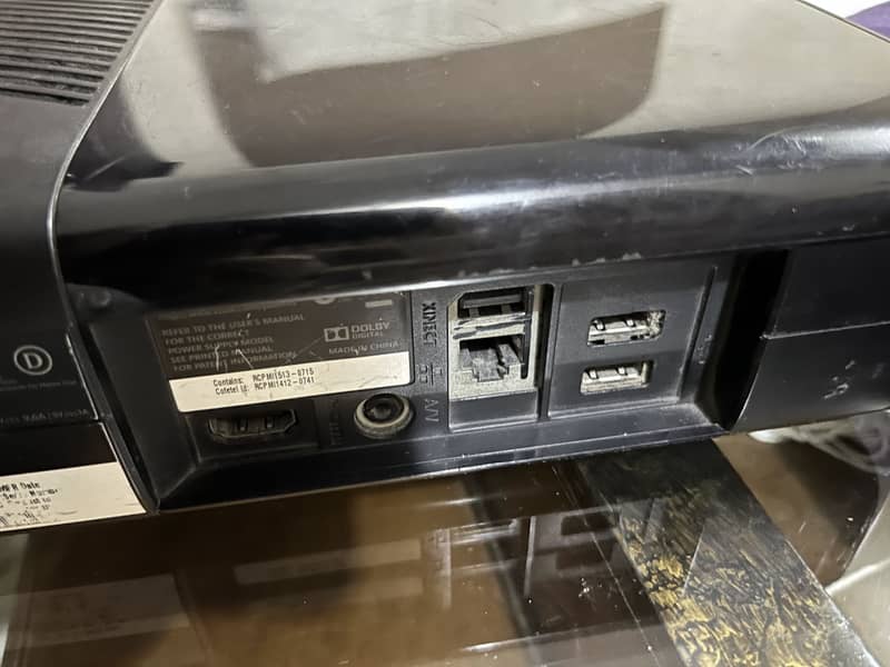 Xbox 360E With 2 Original Controllers 6