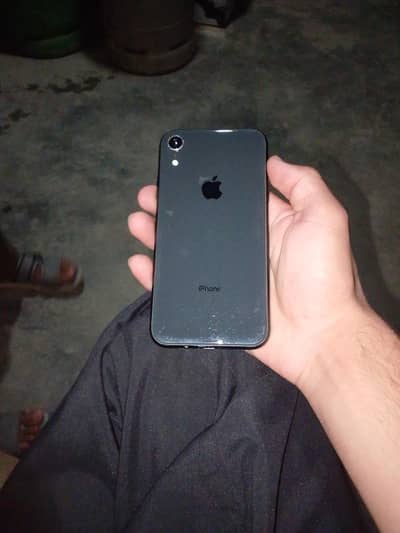 Apple iPhone XR