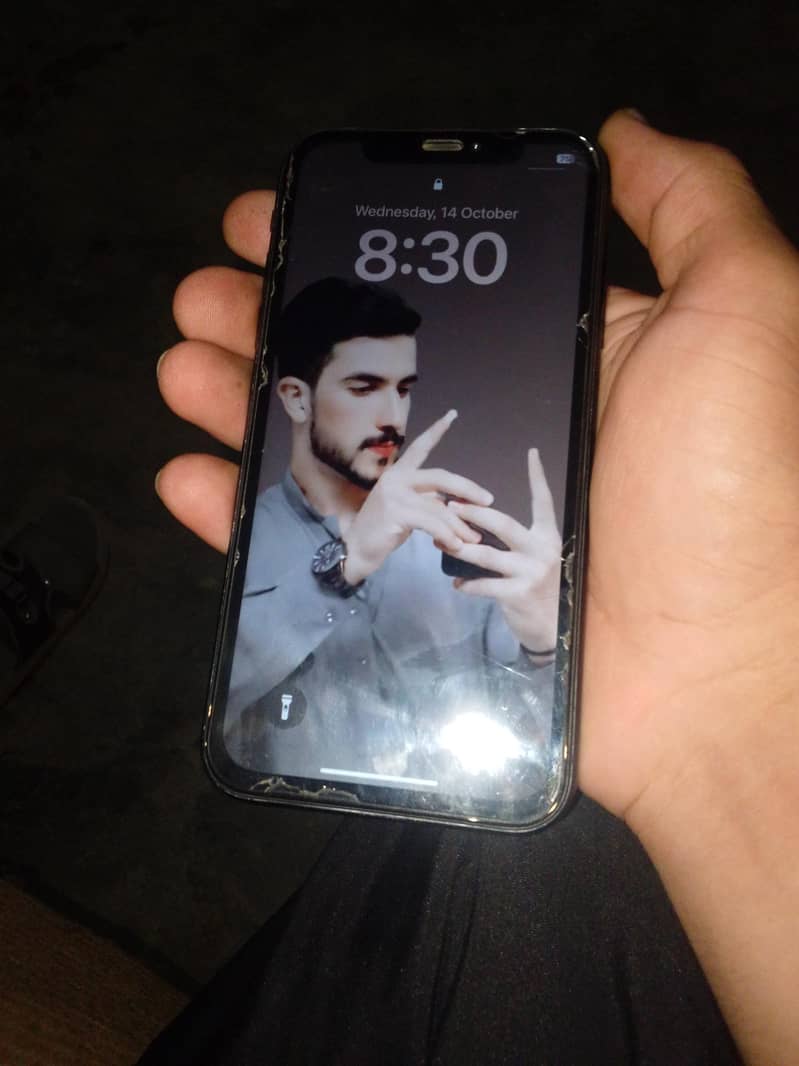 Apple iPhone XR 3