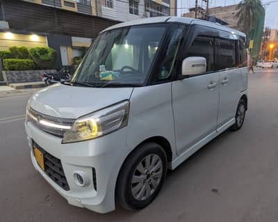 Suzuki Spacia 2014 17 pearl white full option home used