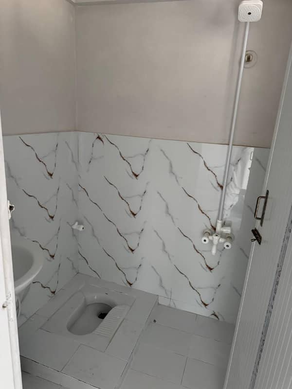Flat For Rent Gulistan e johar Block 17 - Apartments & Flats - 1120463250