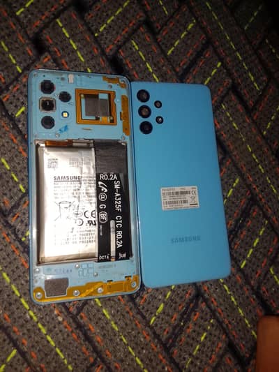 6/128 Samsung Galaxy A32