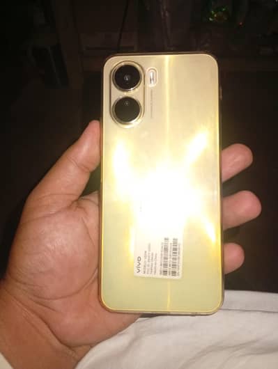 Vivo Y16