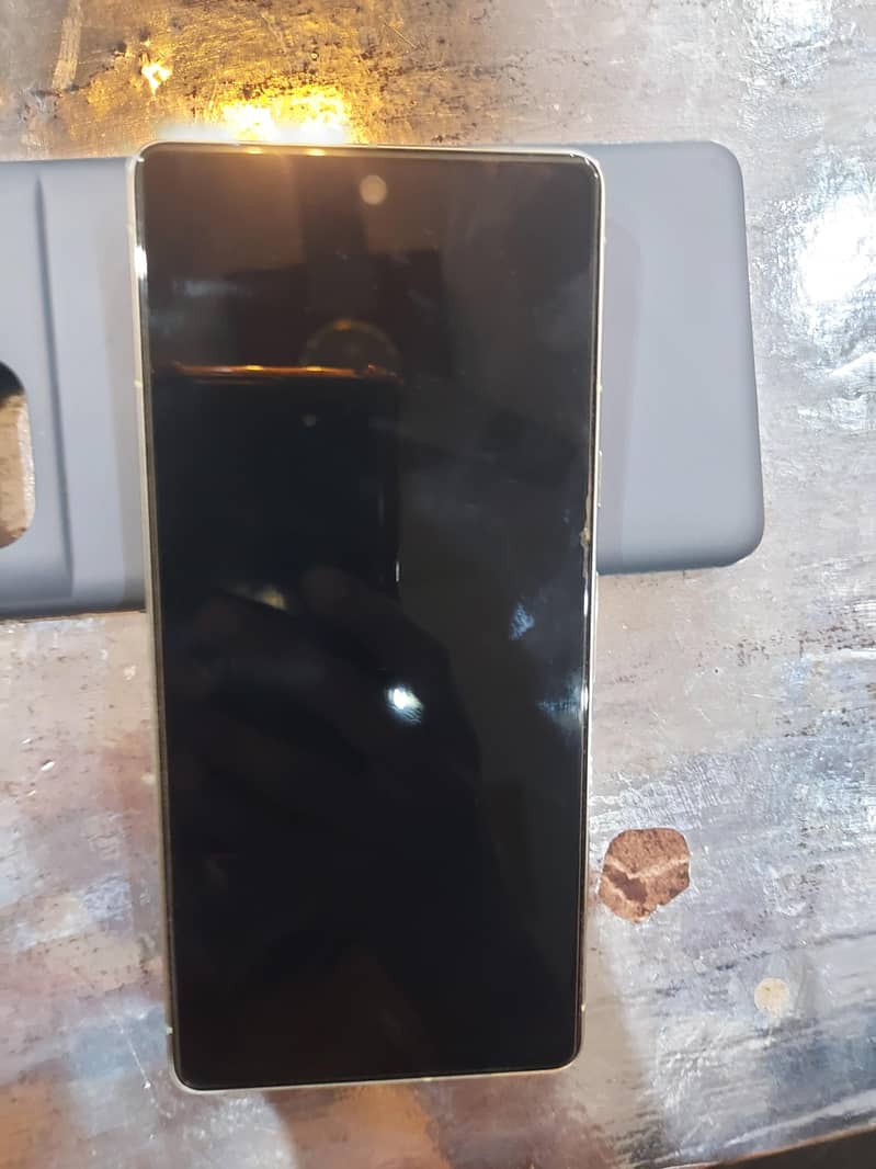 Google Pixel 7 6