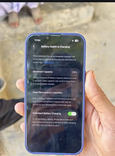 Apple iPhone 13
