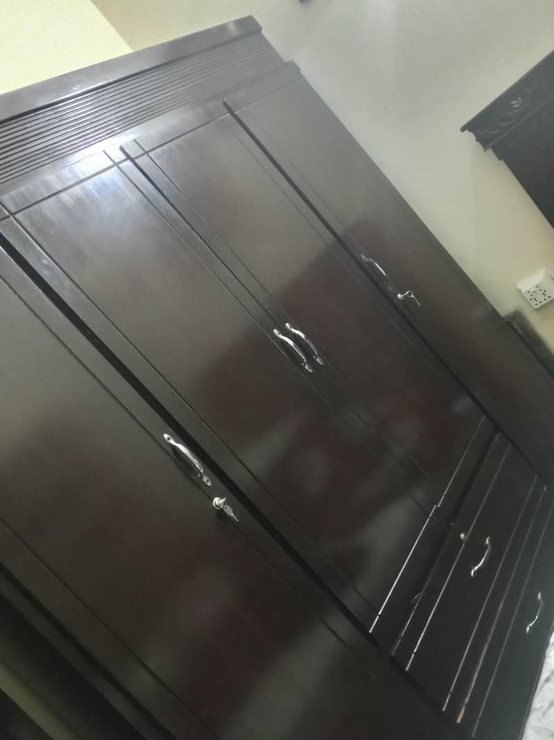 wardrobes 1